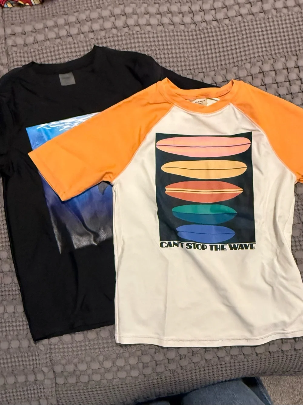 Graphic Shark Tee & Orange-Sleeve Surf Raglan - Multicolor